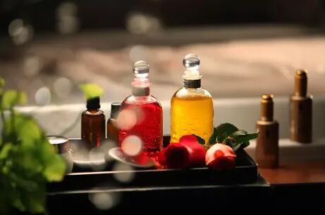 精油的搭配需要注意哪些 精油的搭配需要注意哪些